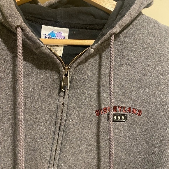 DISNEYLAND GRUMPY ZIP FRONT HOODIE SIZE MEDIUM - Picture 4 of 5
